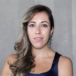 Paloma Oliveira
